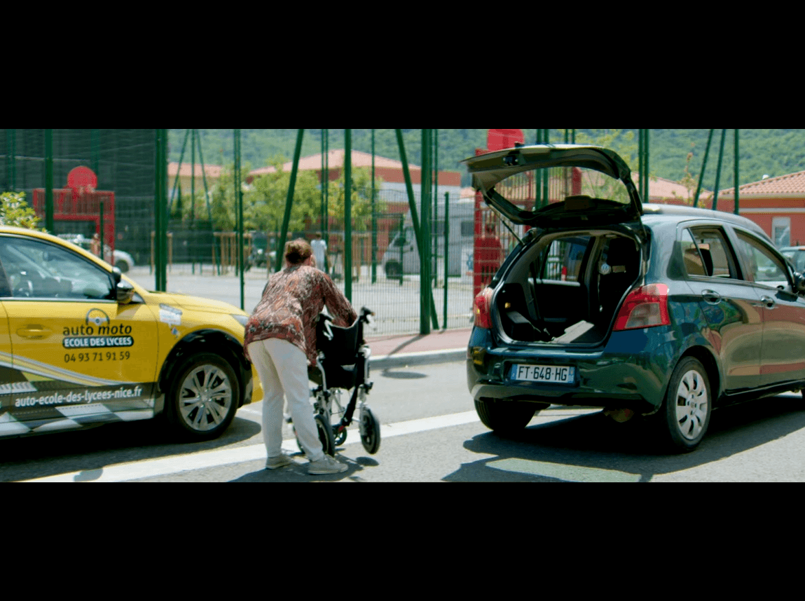 Image 1 — Comme Tout Le Monde