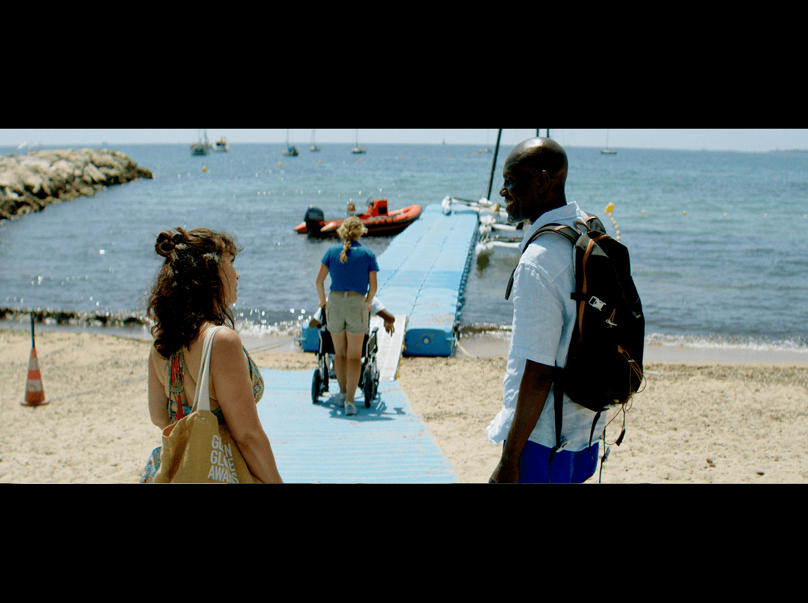 Image 2 — Comme Tout Le Monde