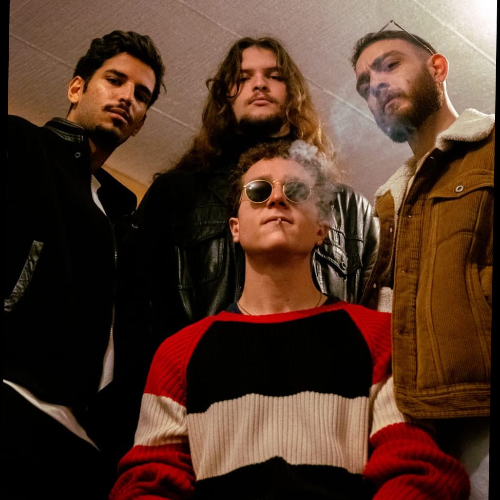 Affiche Little More Than A Drink